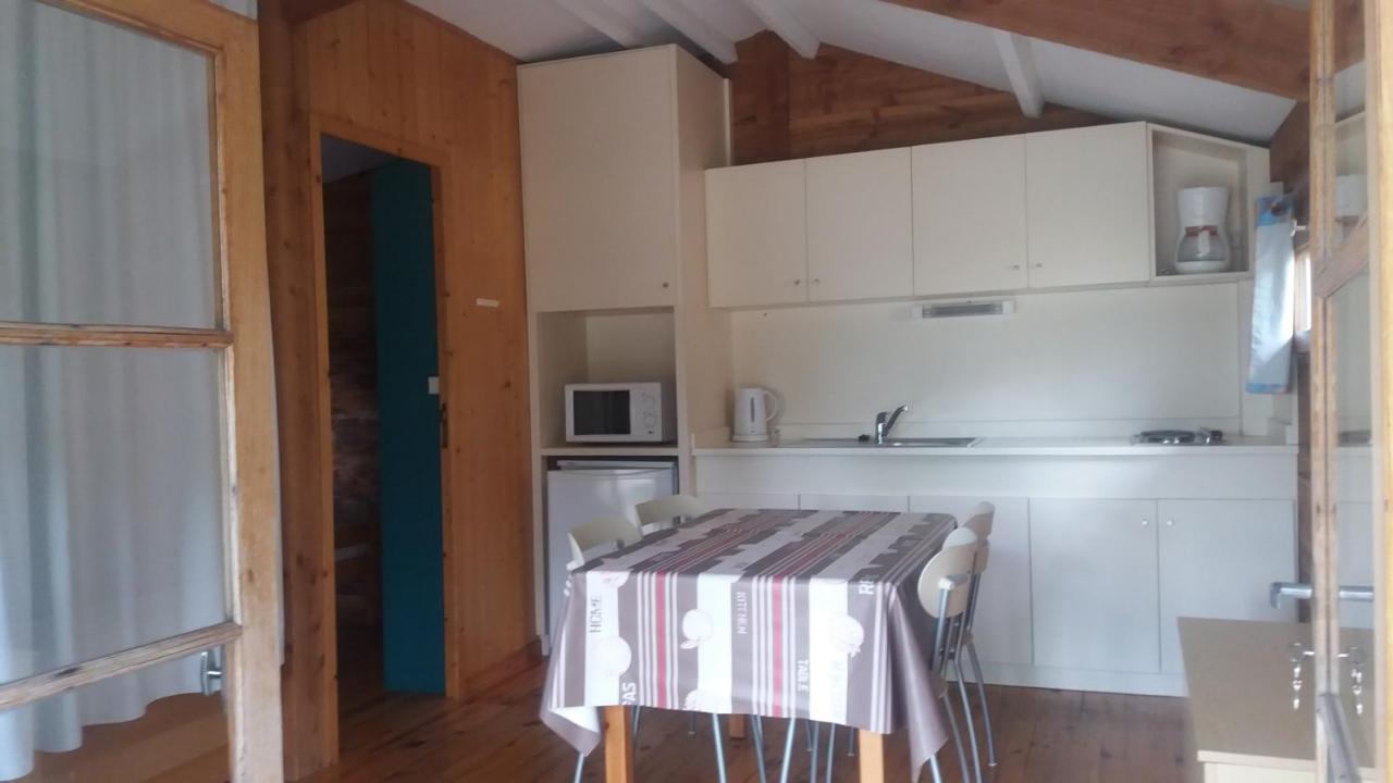 Camping Le Caussanel 호텔 Canet-de-Salars 외부 사진