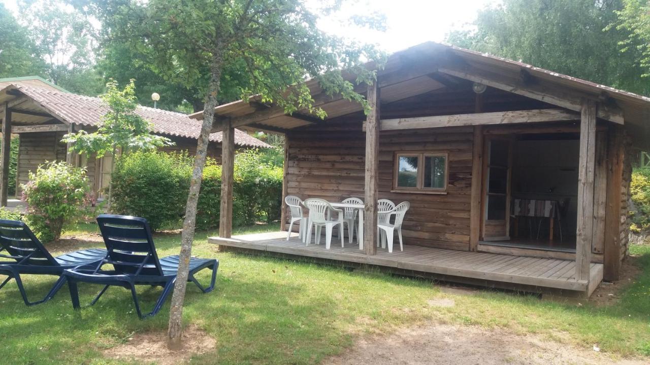 Camping Le Caussanel 호텔 Canet-de-Salars 외부 사진