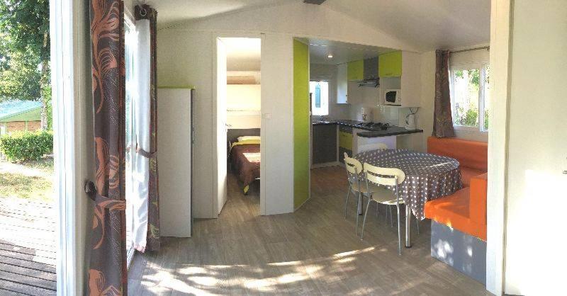 Camping Le Caussanel 호텔 Canet-de-Salars 외부 사진